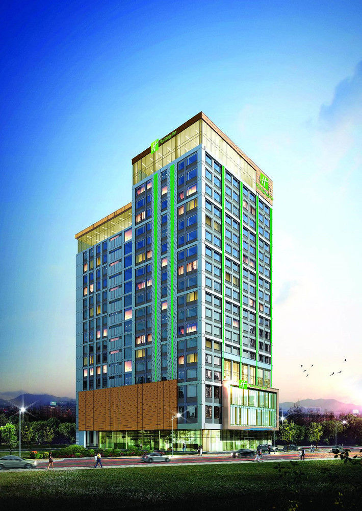 Holiday Inn Ulaanbaatar By Ihg Εξωτερικό φωτογραφία