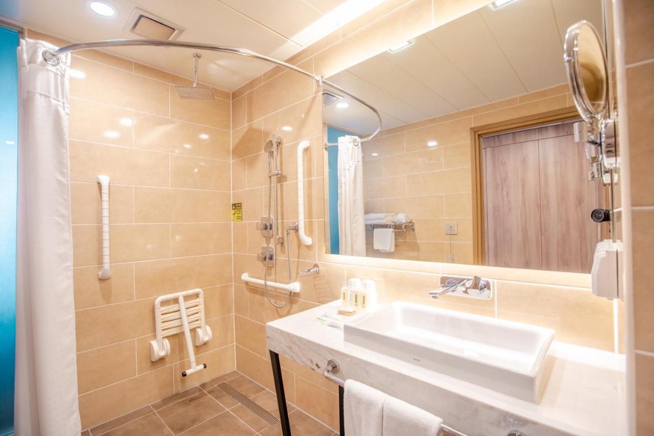 Holiday Inn Ulaanbaatar By Ihg Εξωτερικό φωτογραφία