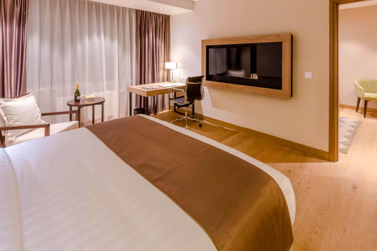 Holiday Inn Ulaanbaatar By Ihg Εξωτερικό φωτογραφία
