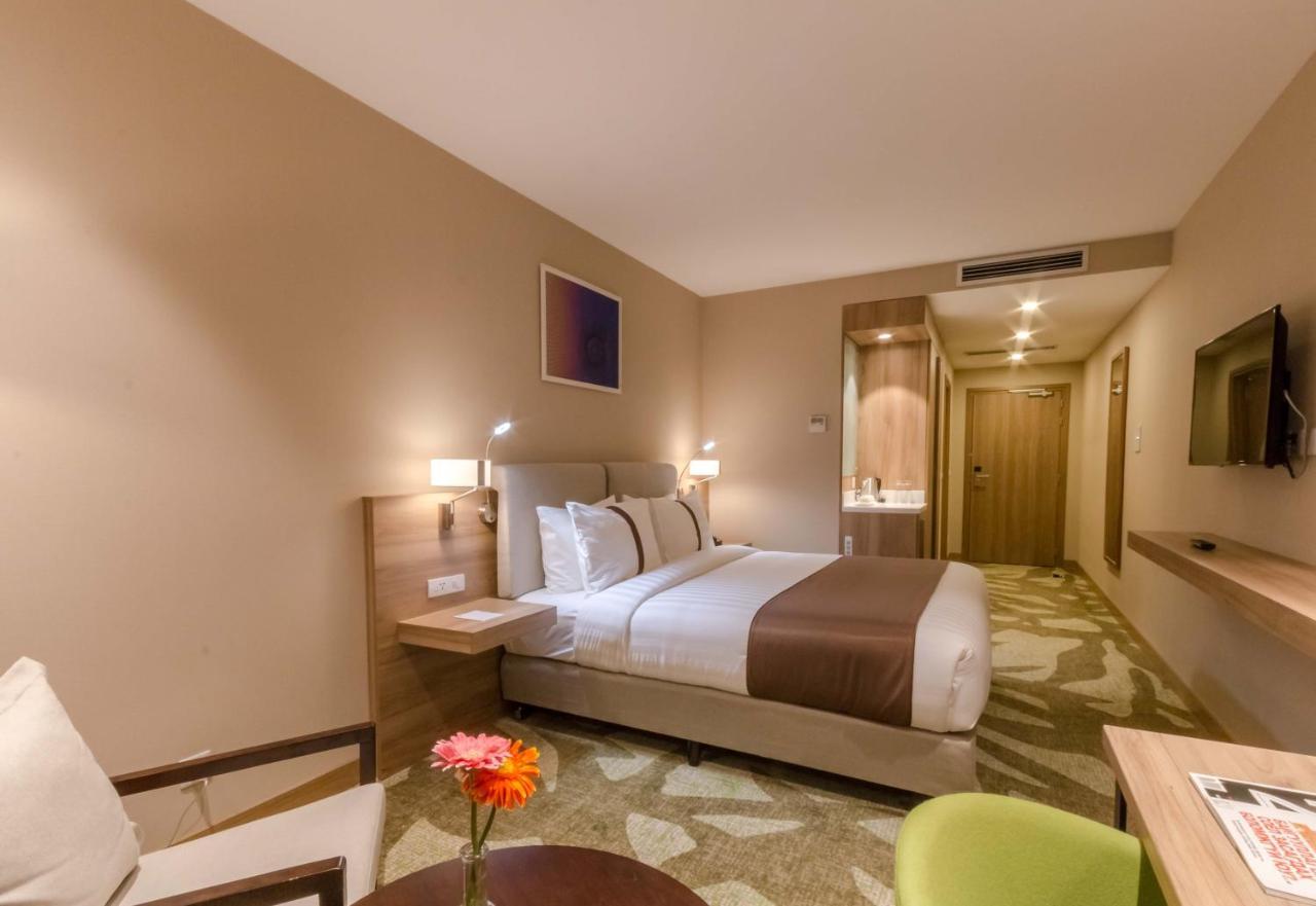 Holiday Inn Ulaanbaatar By Ihg Εξωτερικό φωτογραφία